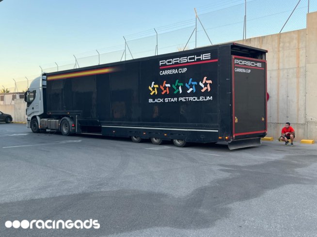 1000144111 Vendo remolque para competición